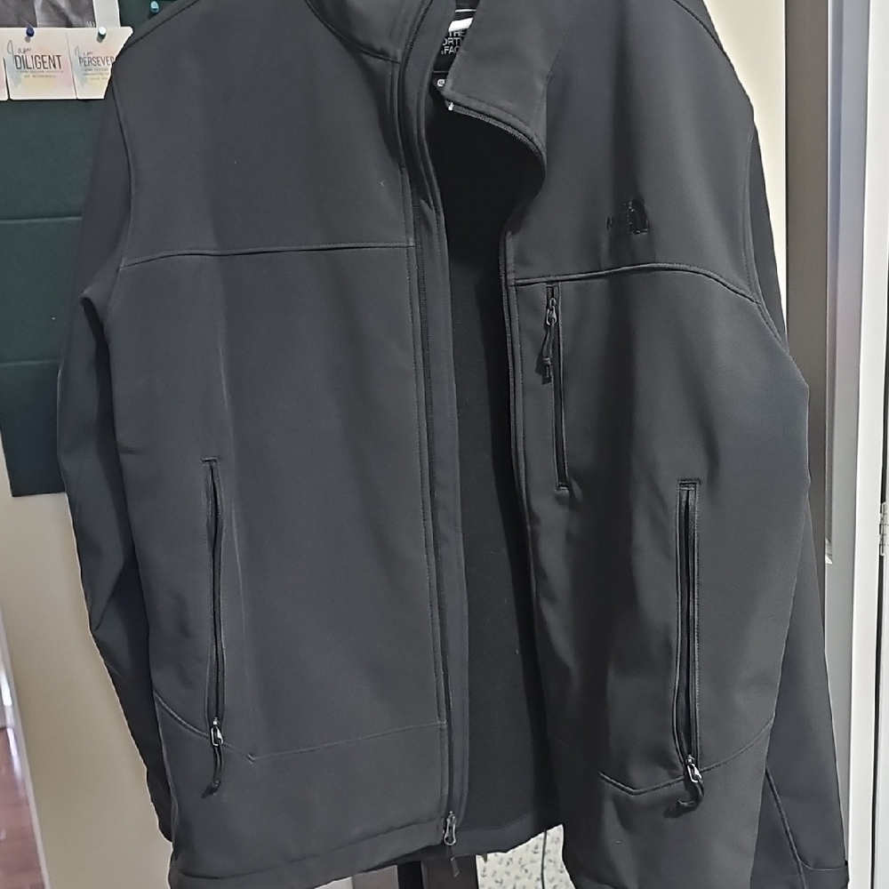The North Face Men's Black Performance Jacket